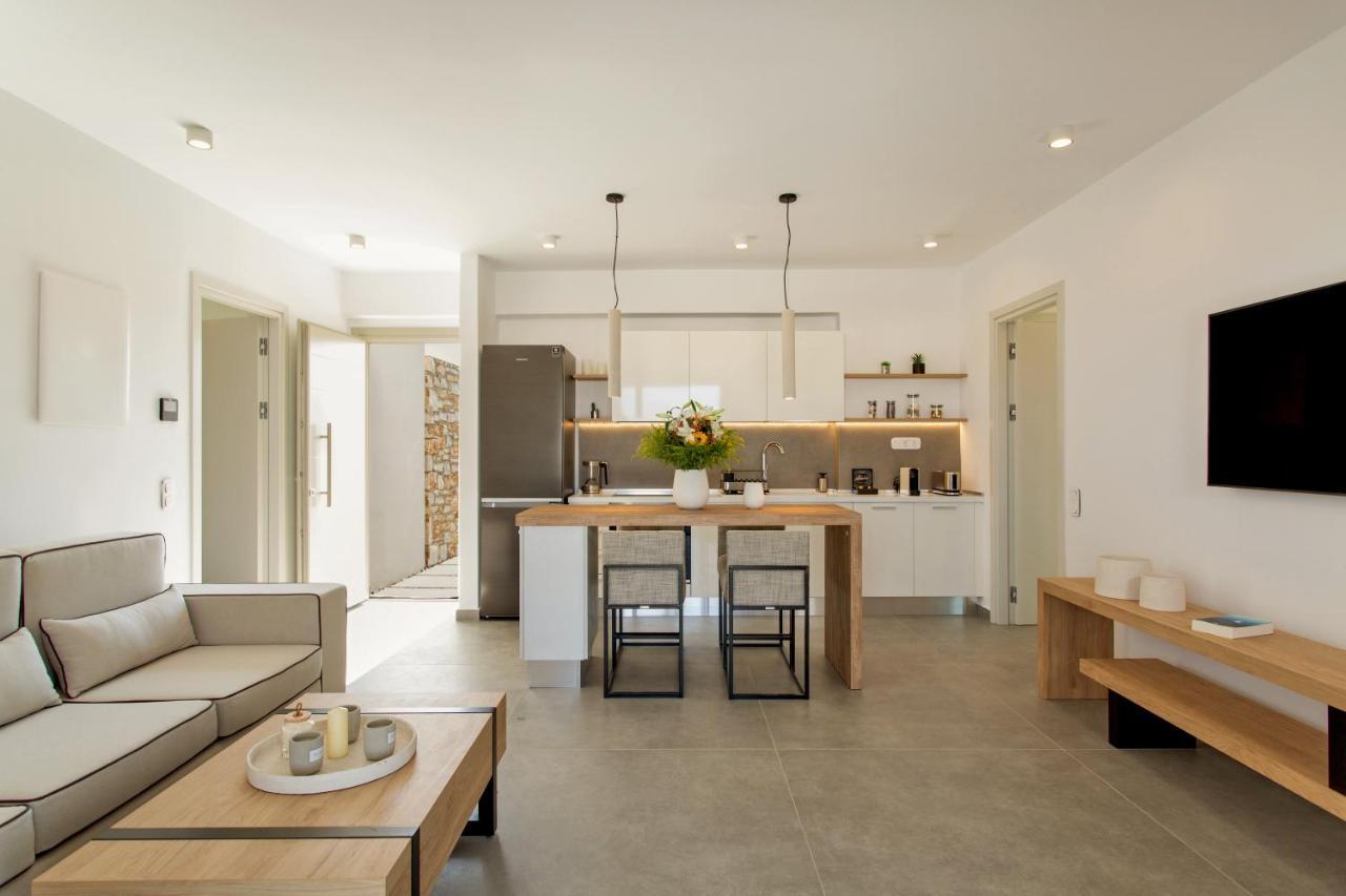 T7 Luxury Villas Paros Exterior photo