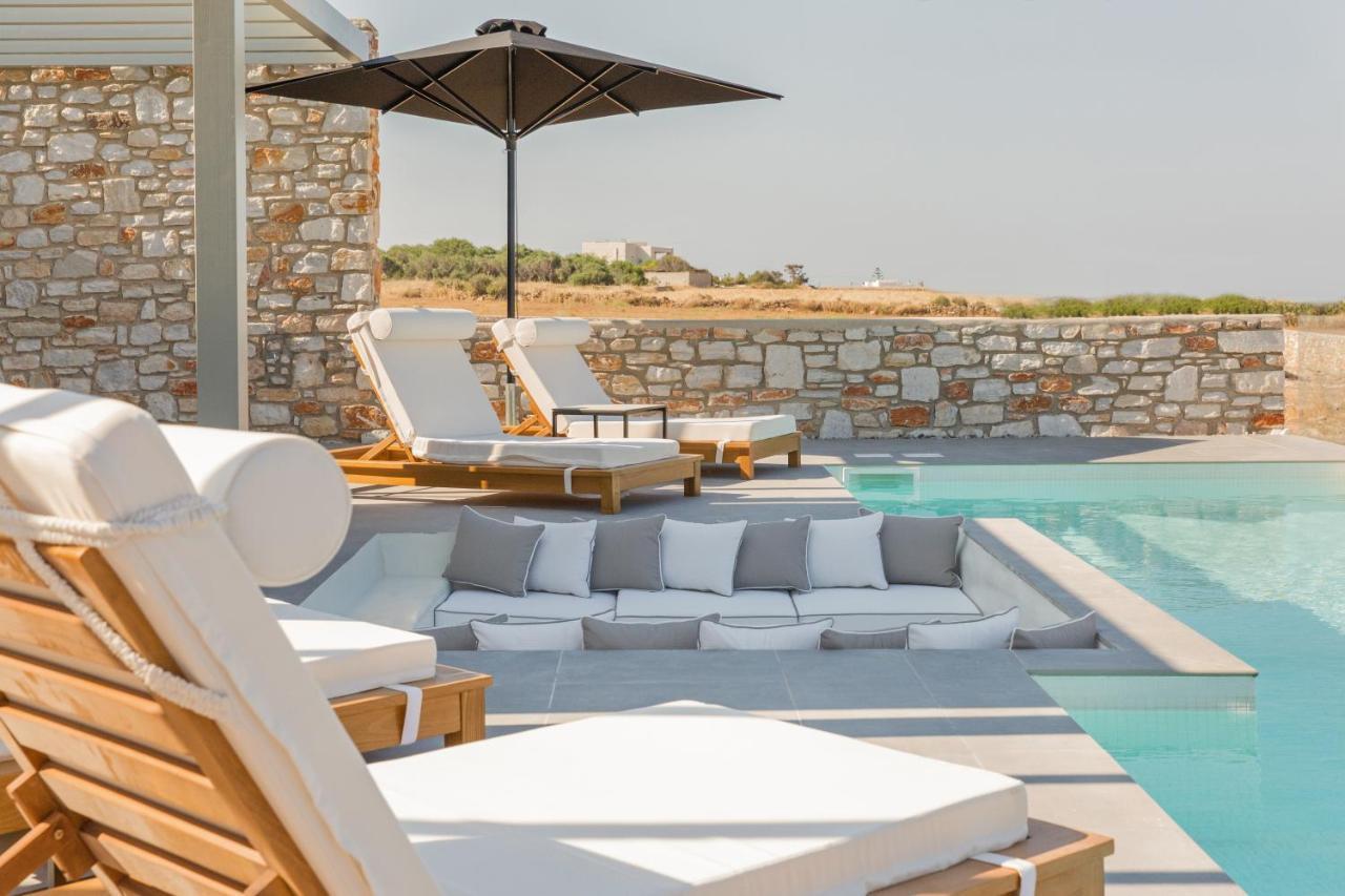 T7 Luxury Villas Paros Exterior photo