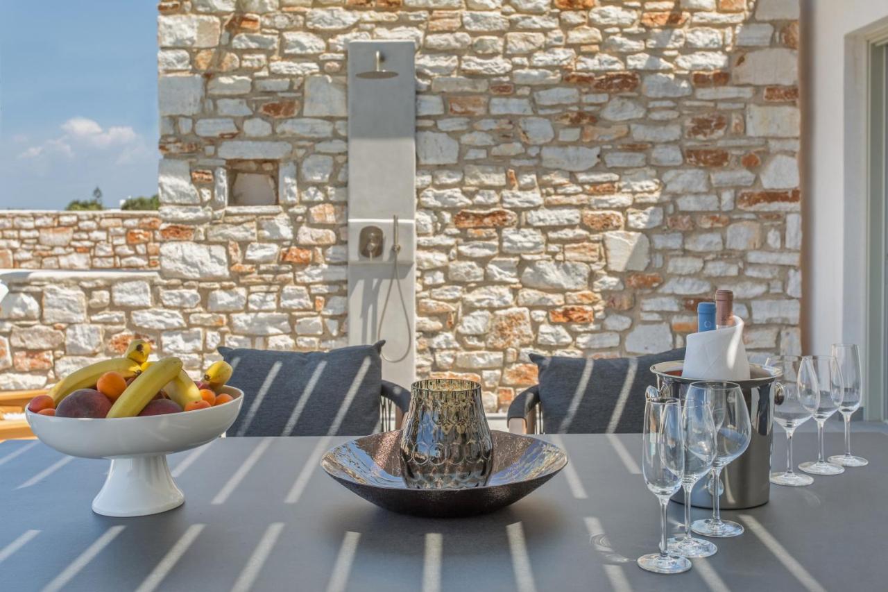 T7 Luxury Villas Paros Exterior photo