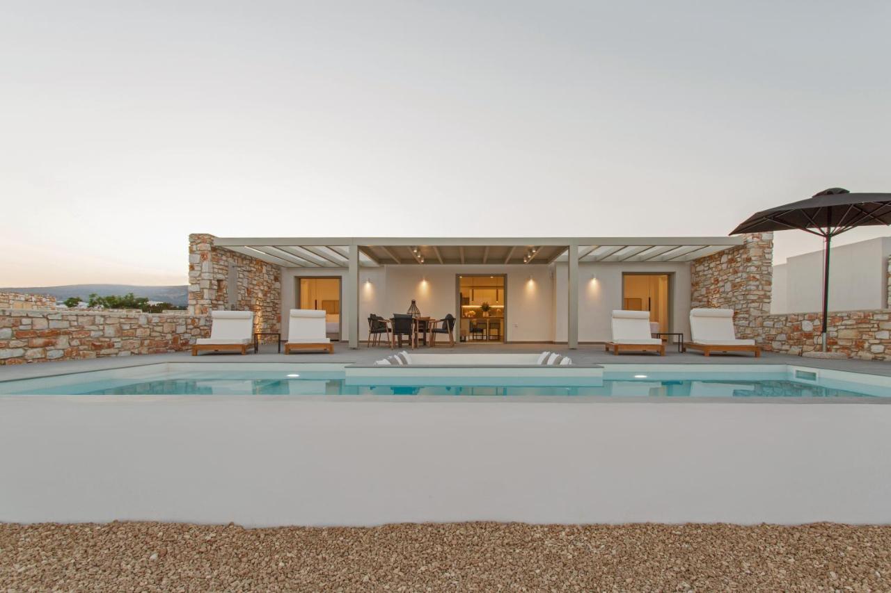 T7 Luxury Villas Paros Exterior photo