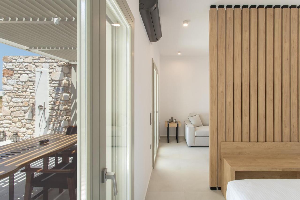 T7 Luxury Villas Paros Exterior photo