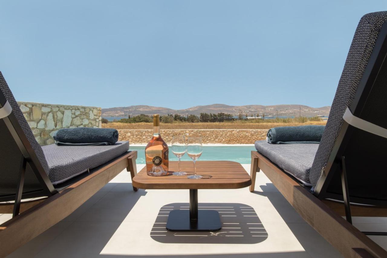 T7 Luxury Villas Paros Exterior photo